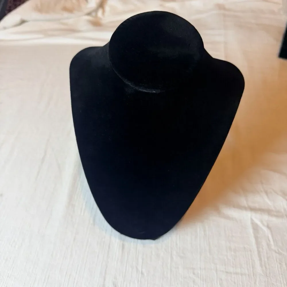 2 Professional 3D Necklace Display Stand, Black Velvet Plus Ring Holder
